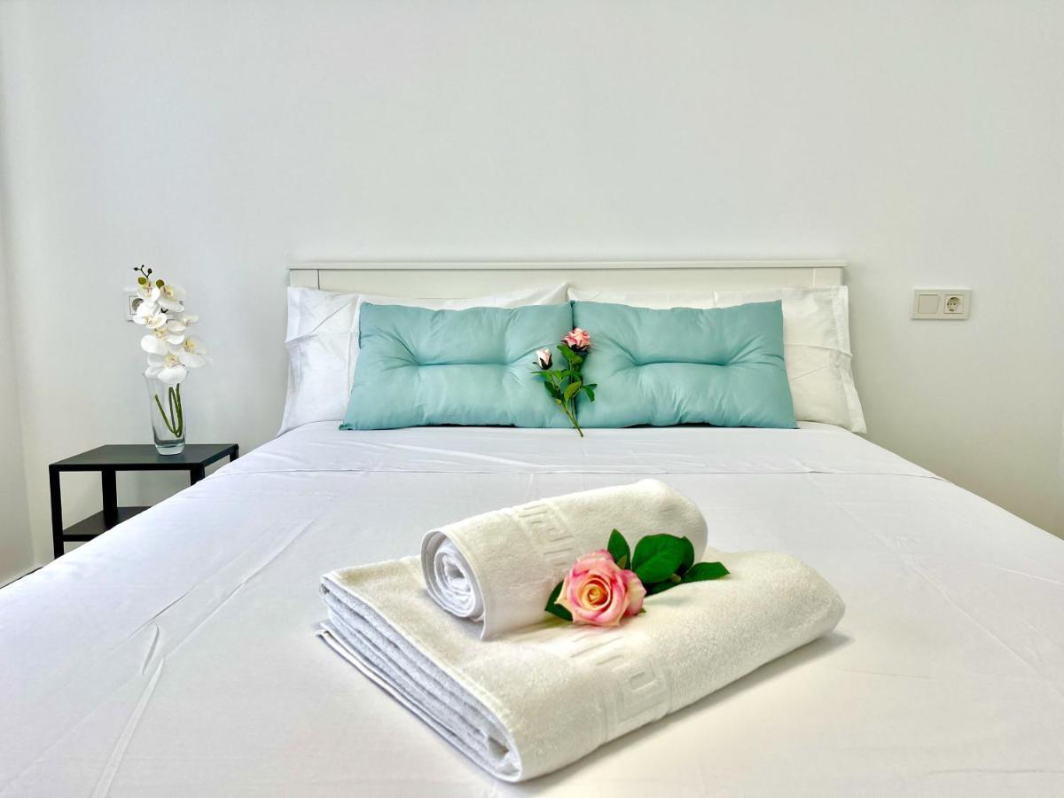 Chaves House By Gloove Santa Pola